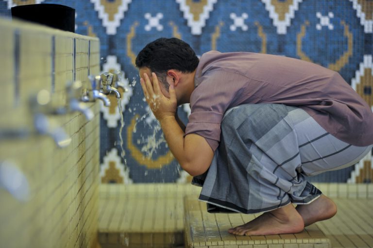What To Do After The Shahadatayn Ghusl Wudu And Tayammum Discover